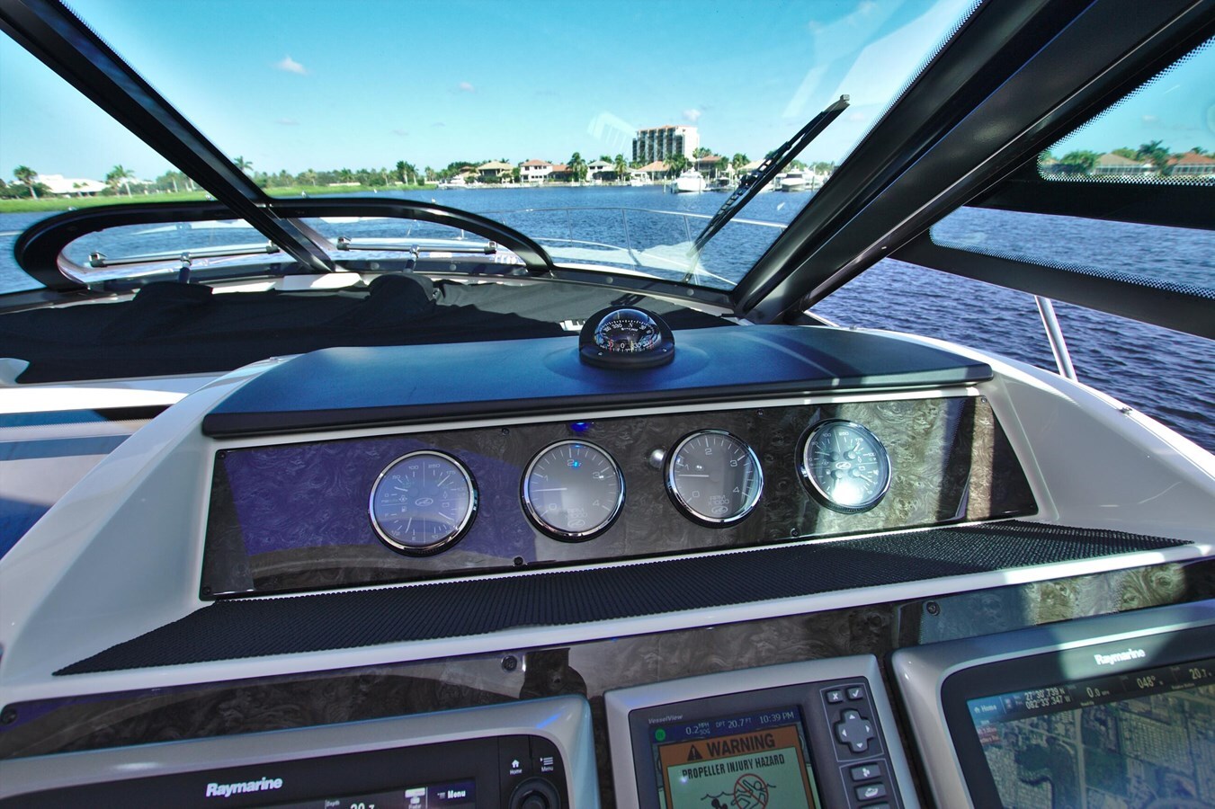 2013-sea-ray-45-4ef00a