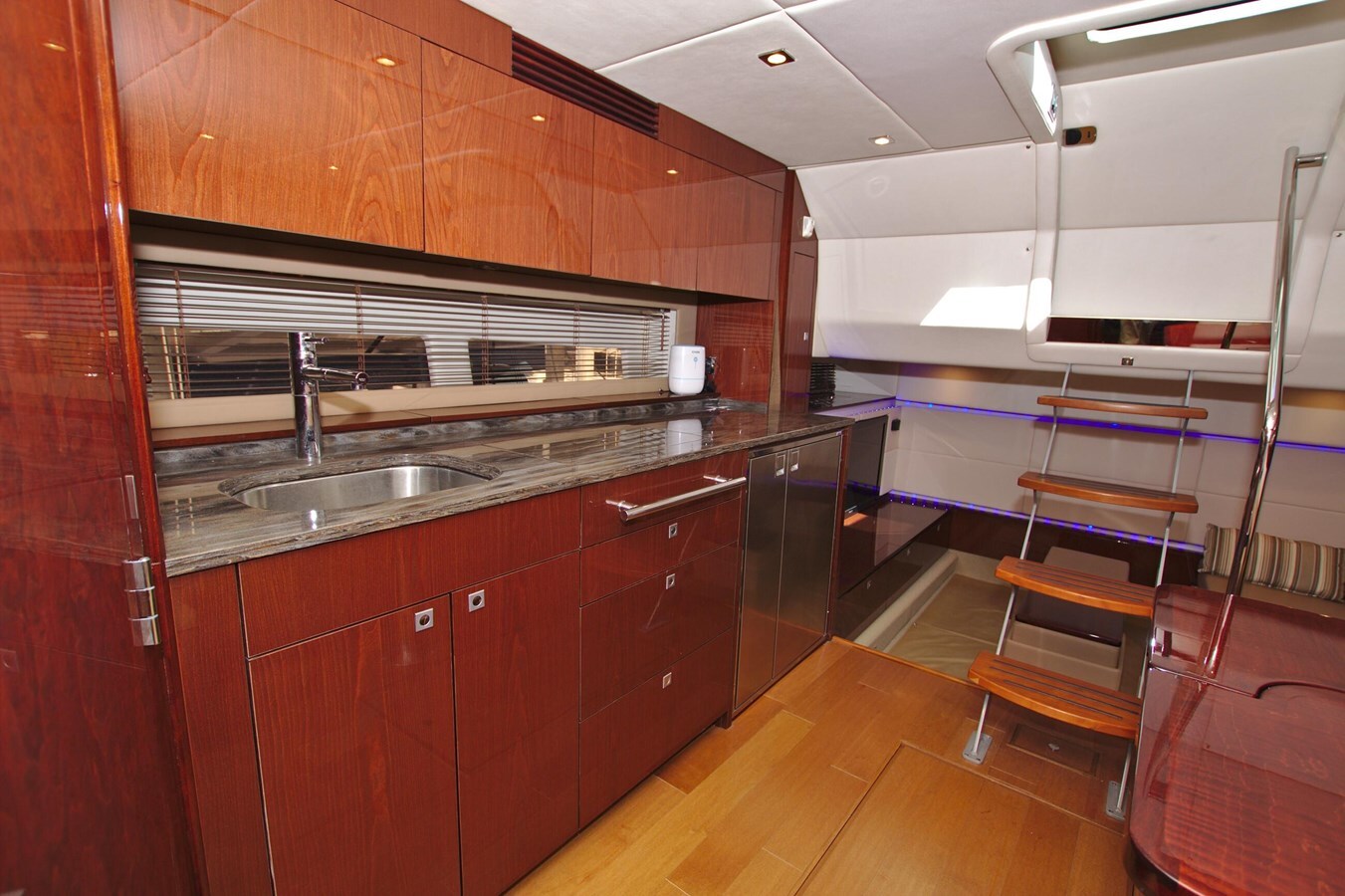 2013-sea-ray-45-4ef00a