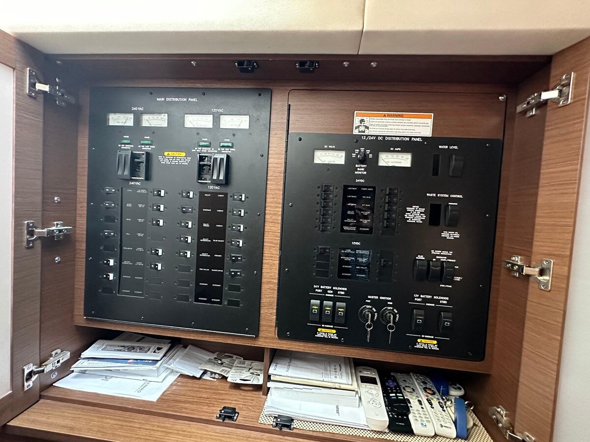 2013-sea-ray-54-9-dc3062