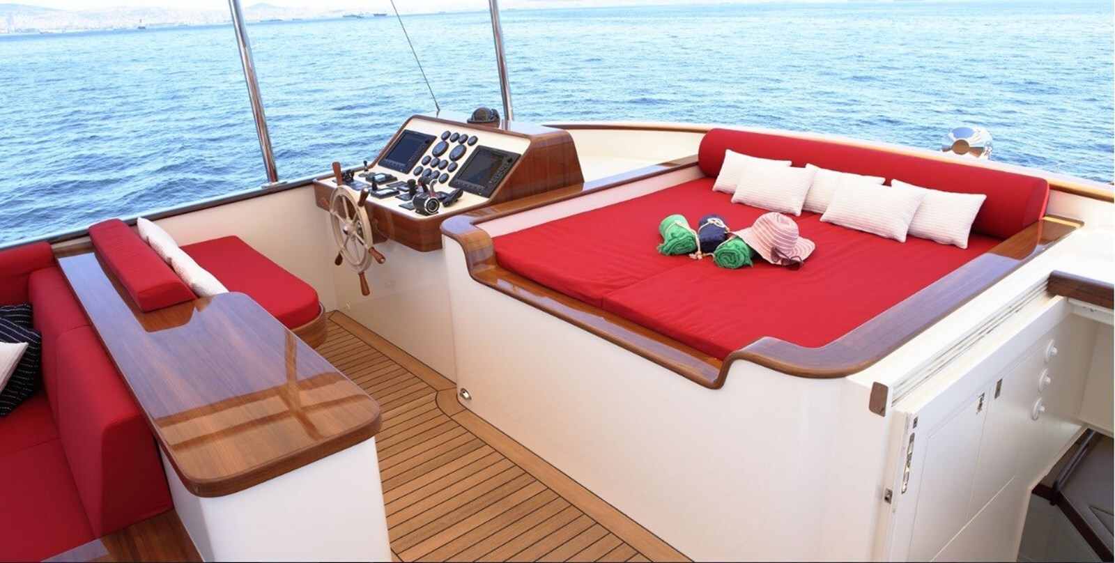 2013-su-marine-93-6-0756a0