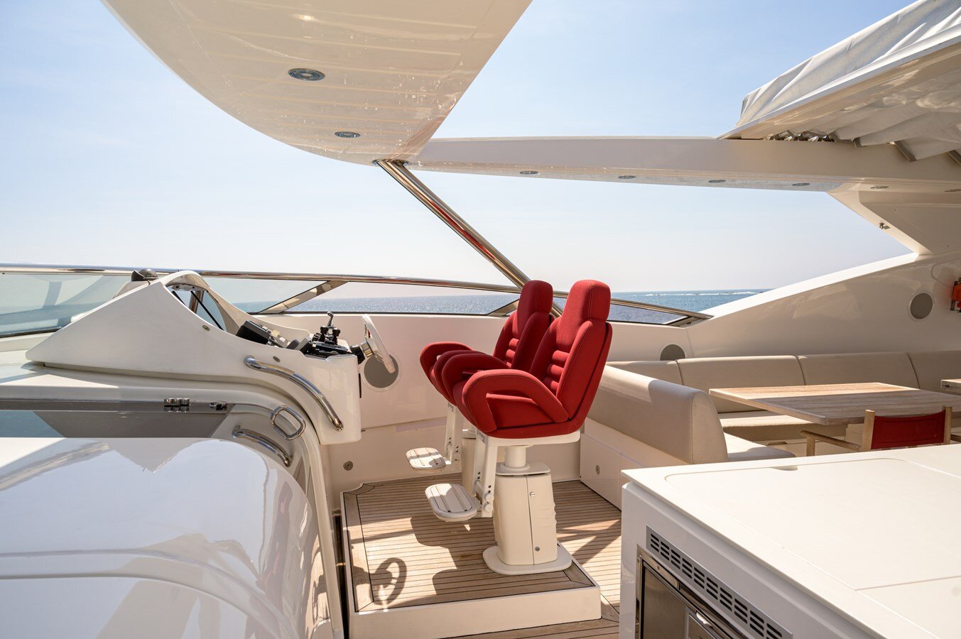 2013-sunseeker-113-4-d24ecf