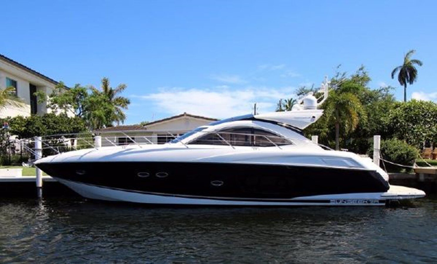 2013-sunseeker-48-f5ee6e