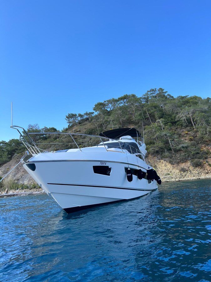 2013-sunseeker-71-3-68b587