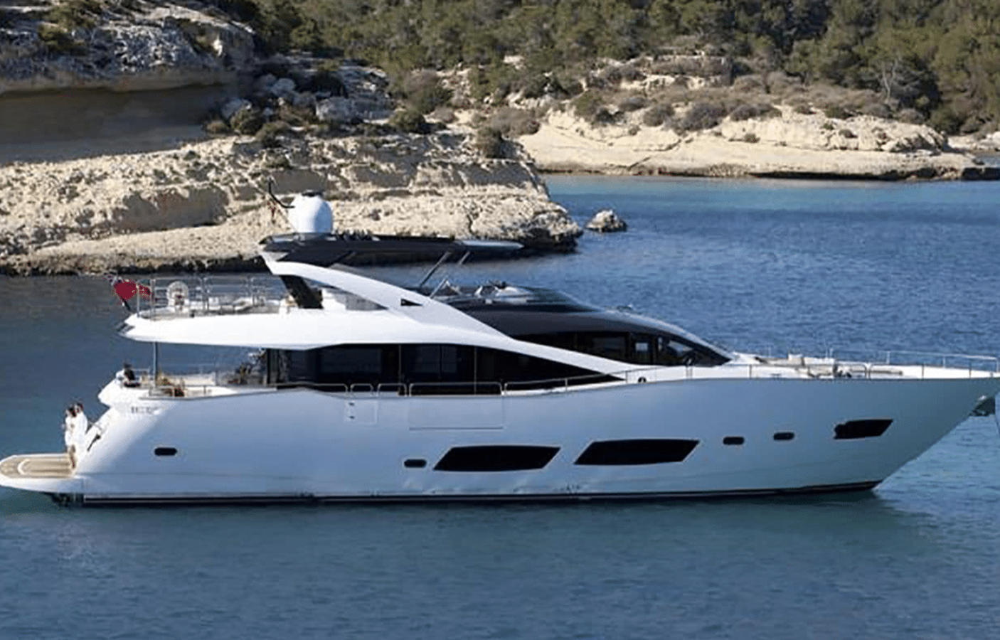 2013-sunseeker-92-4-5e7c7e