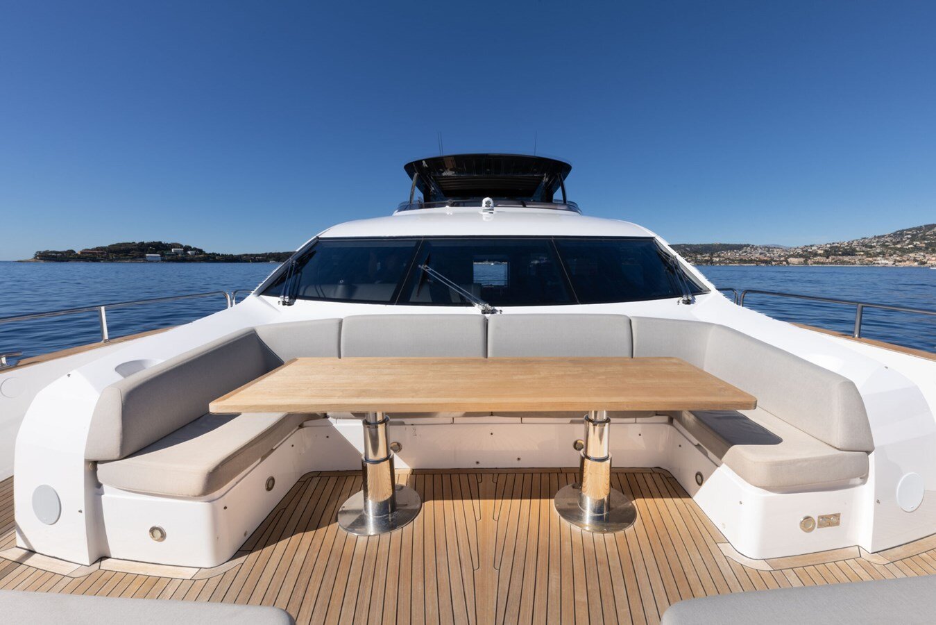 2013 SUNSEEKER 92' 7