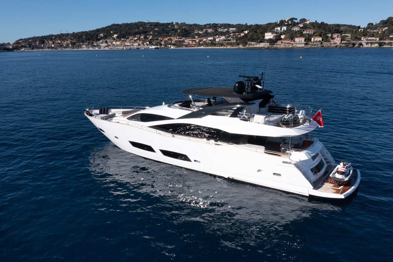 2013 SUNSEEKER 92' 7