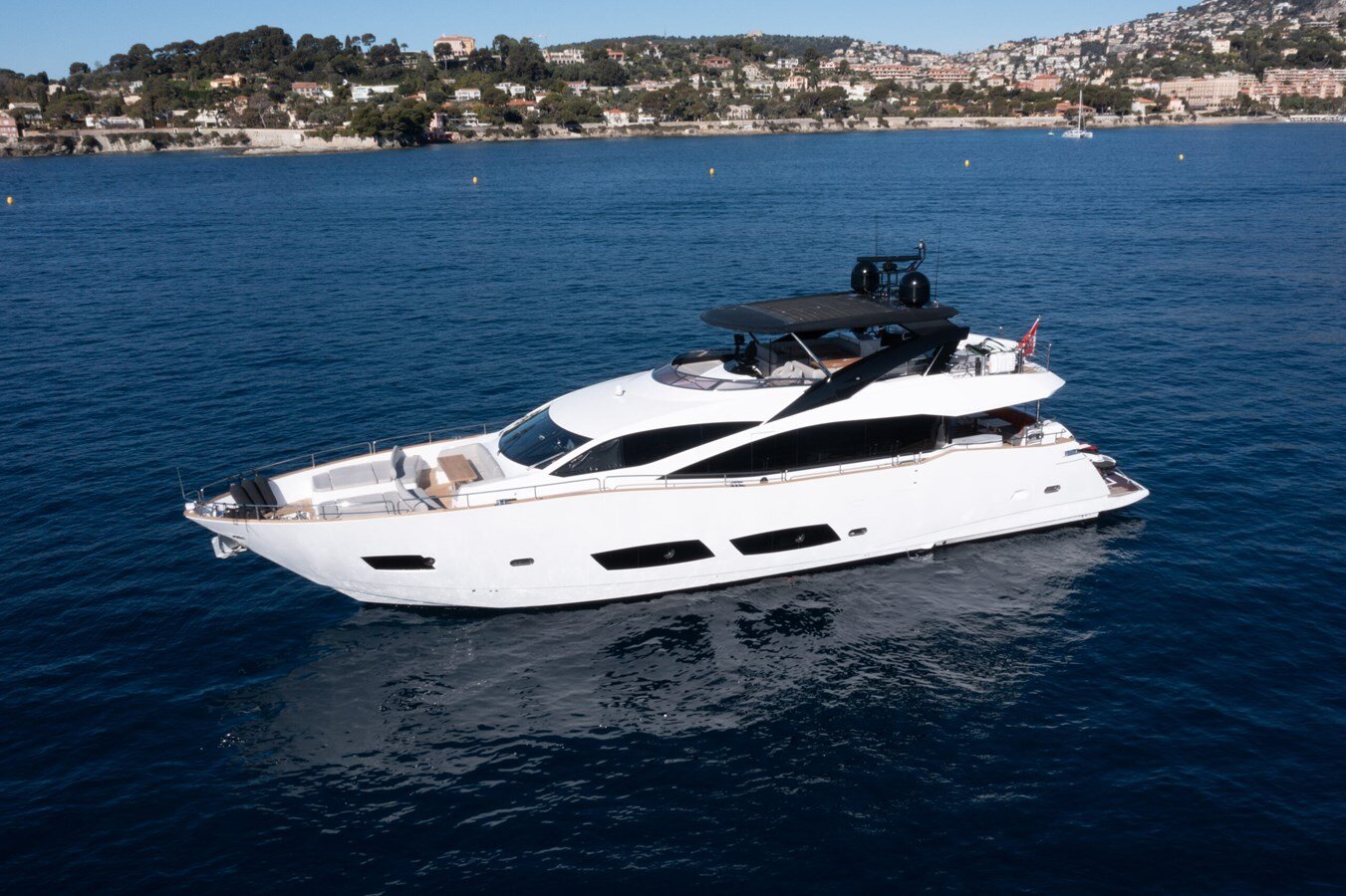 2013 SUNSEEKER 92' 7