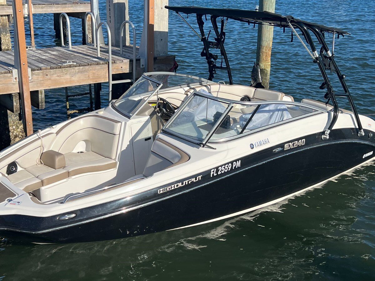 2013-yamaha-23-67b149