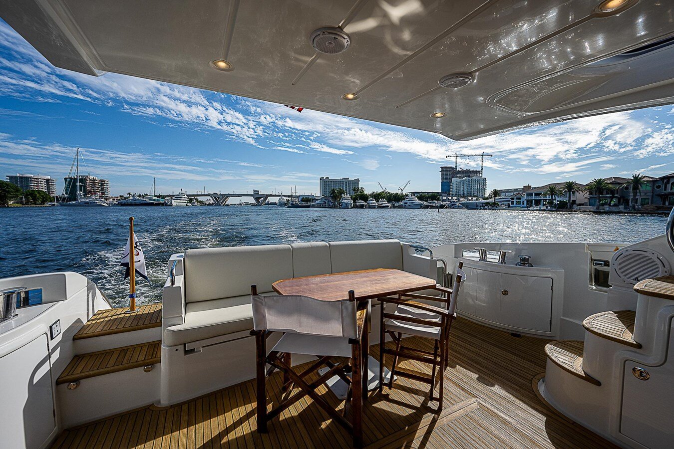 2014-azimut-yachts-60-1-0b8966