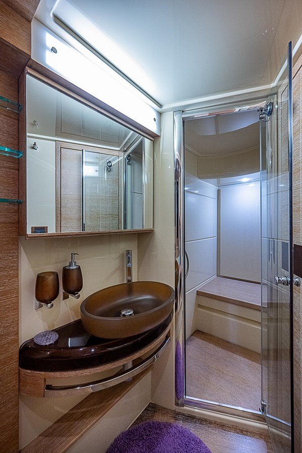 2014-azimut-yachts-60-1-0b8966