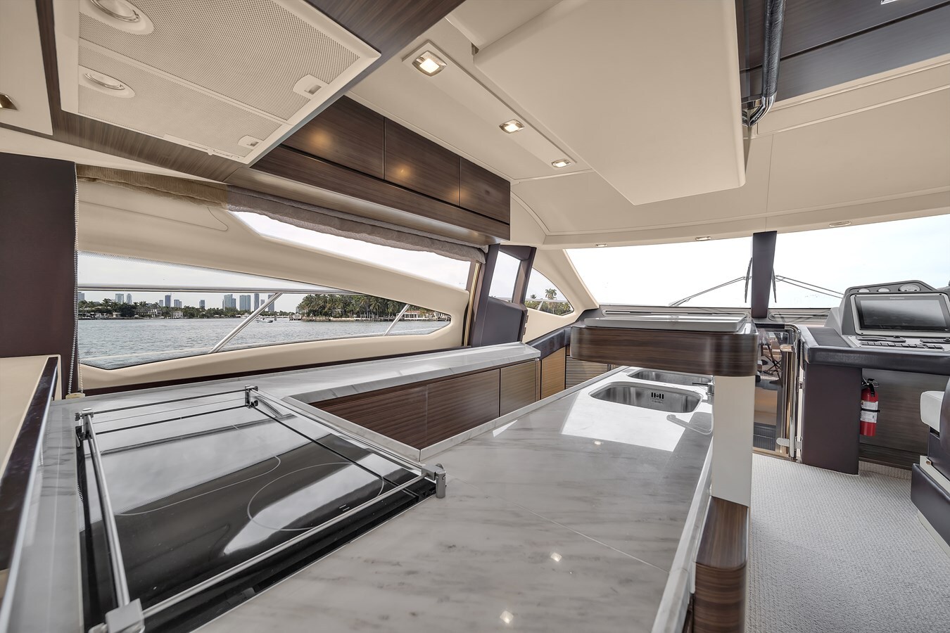 2014-azimut-yachts-64-1-7ea73d