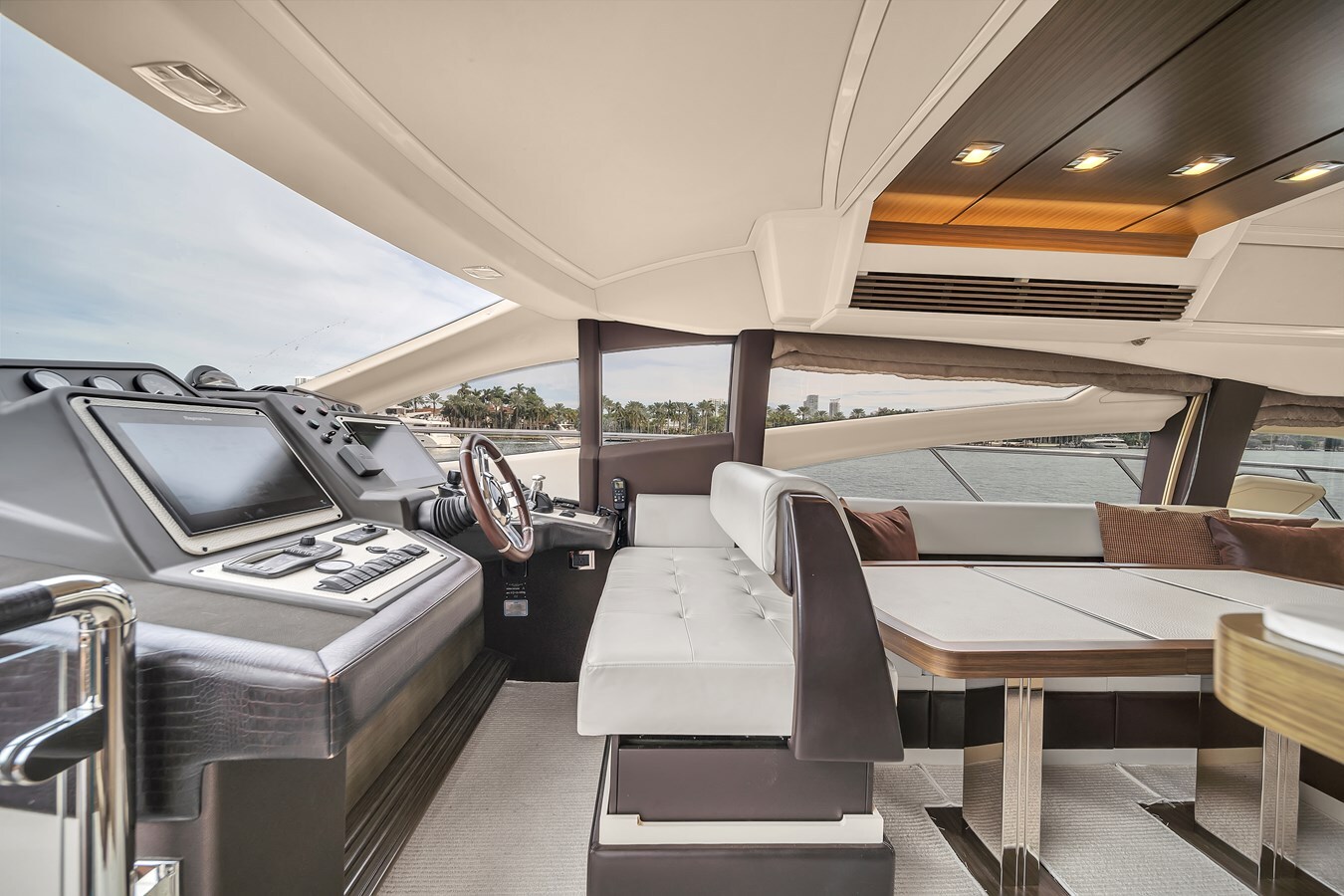 2014-azimut-yachts-64-1-7ea73d