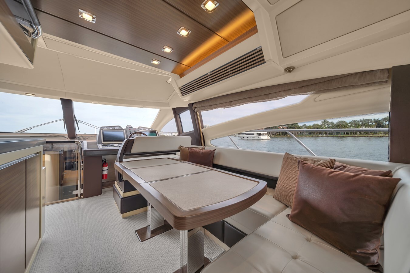 2014-azimut-yachts-64-1-7ea73d