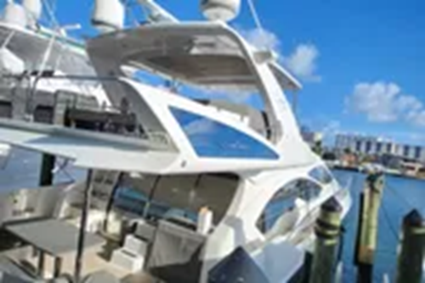 2014-azimut-yachts-70-11-028d3a