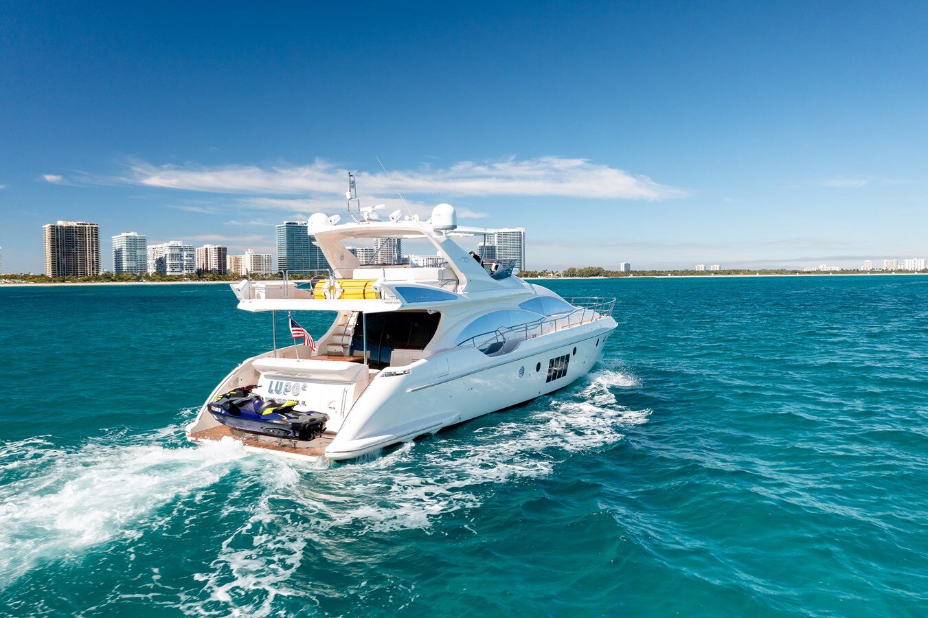 2014-azimut-yachts-70-fbe1bc