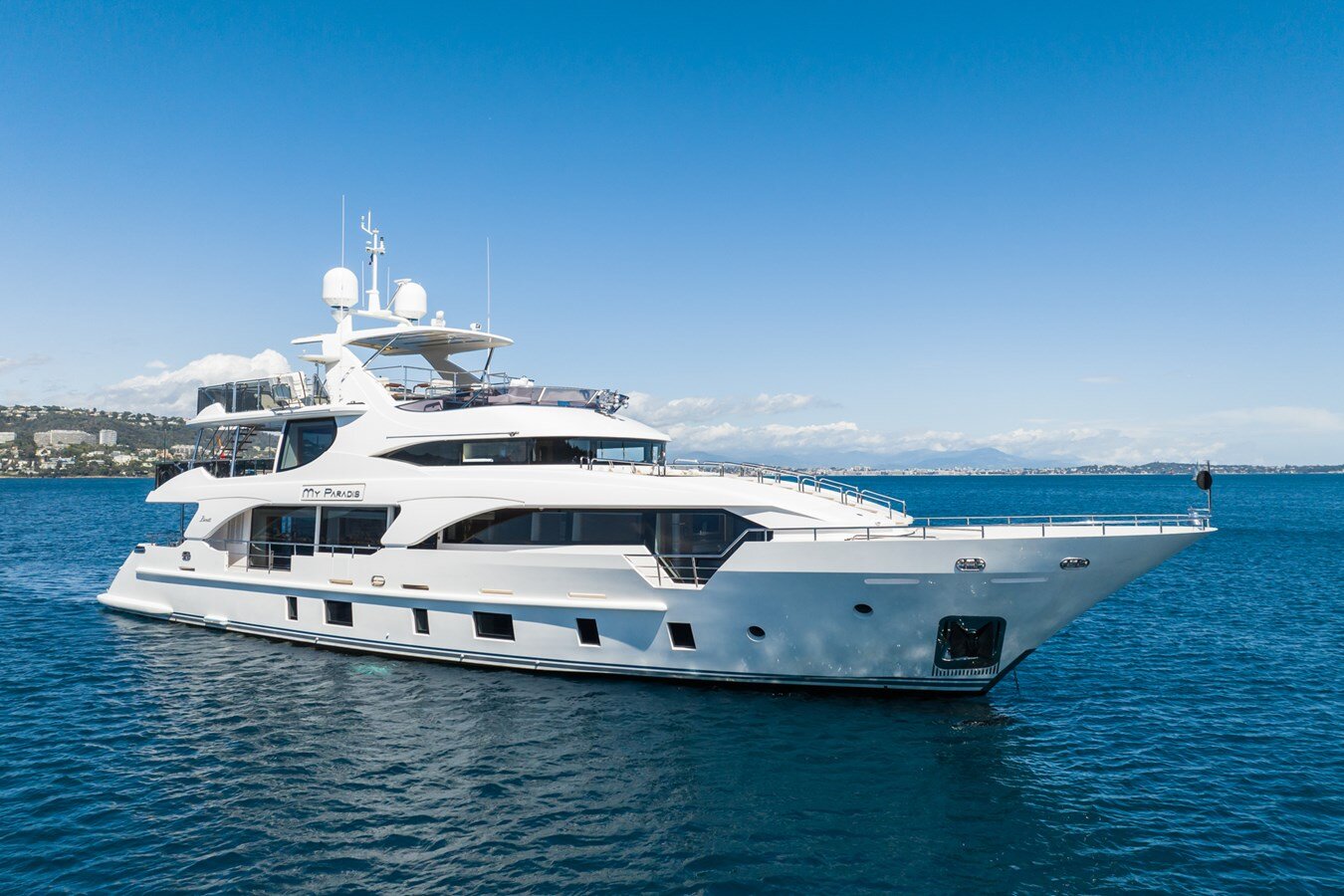 2014-benetti-108-3-ac3335