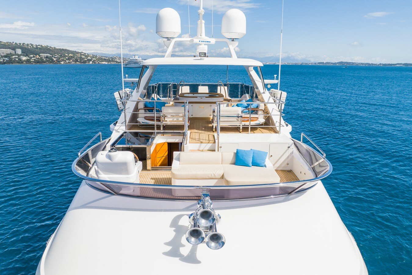 2014-benetti-108-3-ac3335