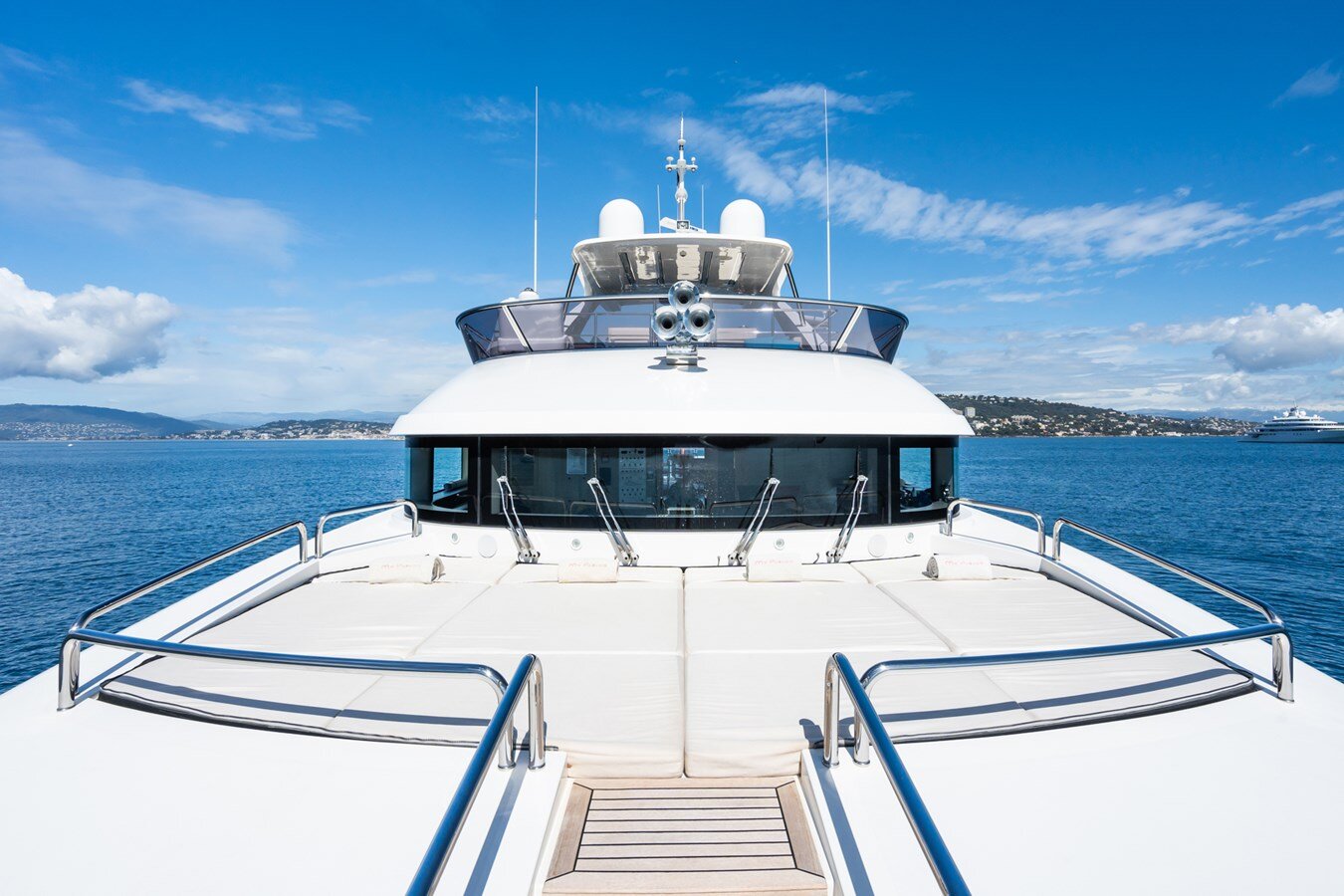 2014-benetti-108-3-ac3335