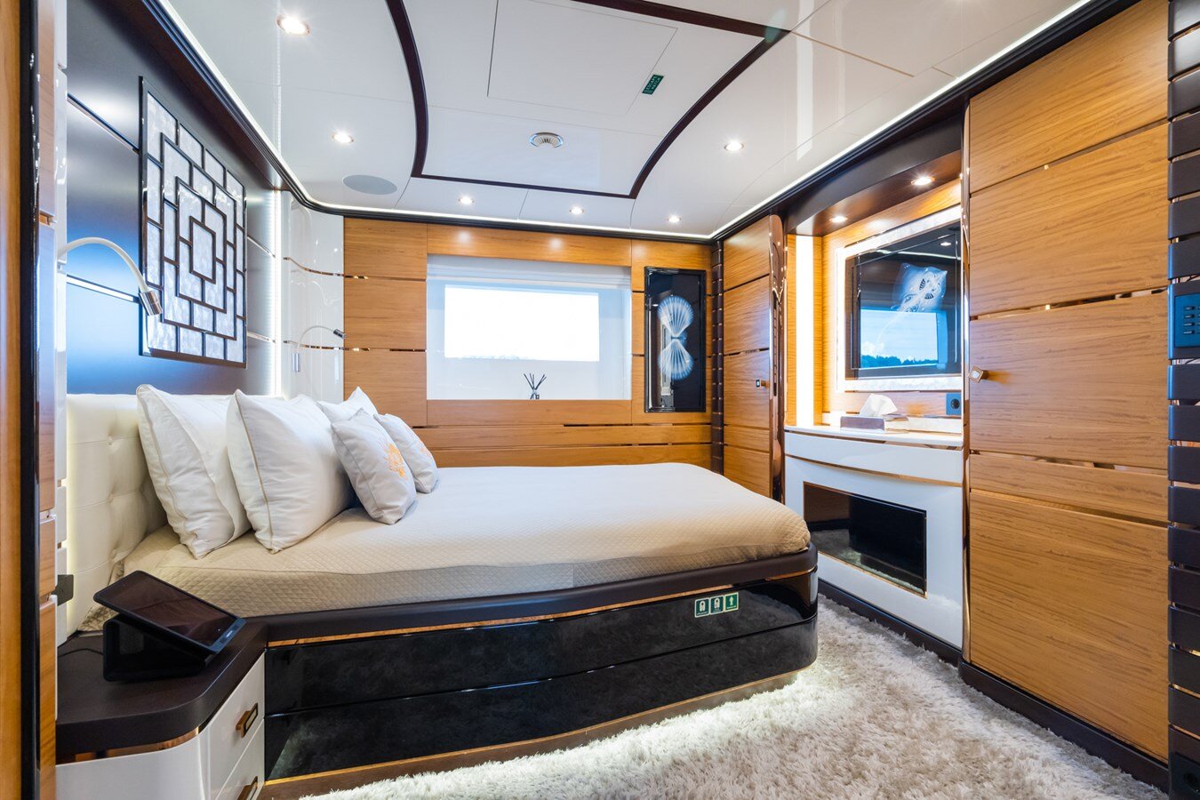 2014-benetti-108-3-ac3335