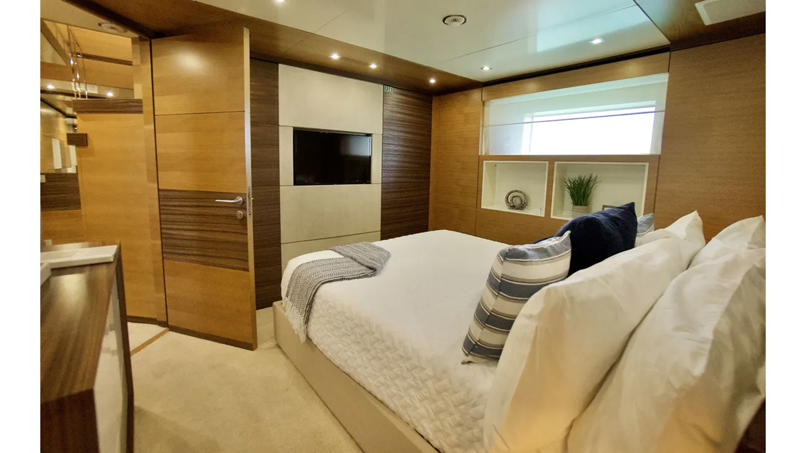 2014 BENETTI 108' 4