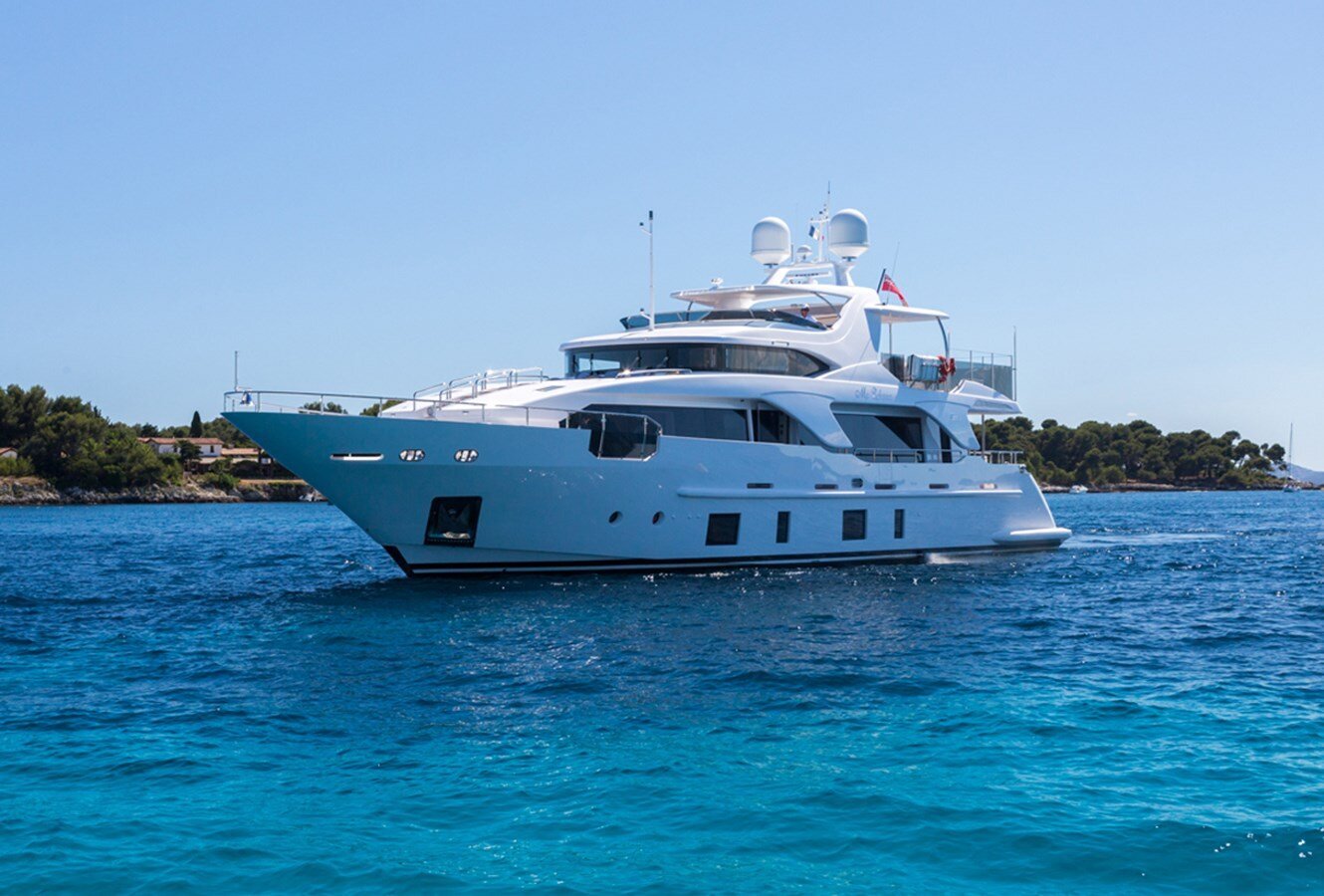 2014-benetti-92-11-0ffa6a