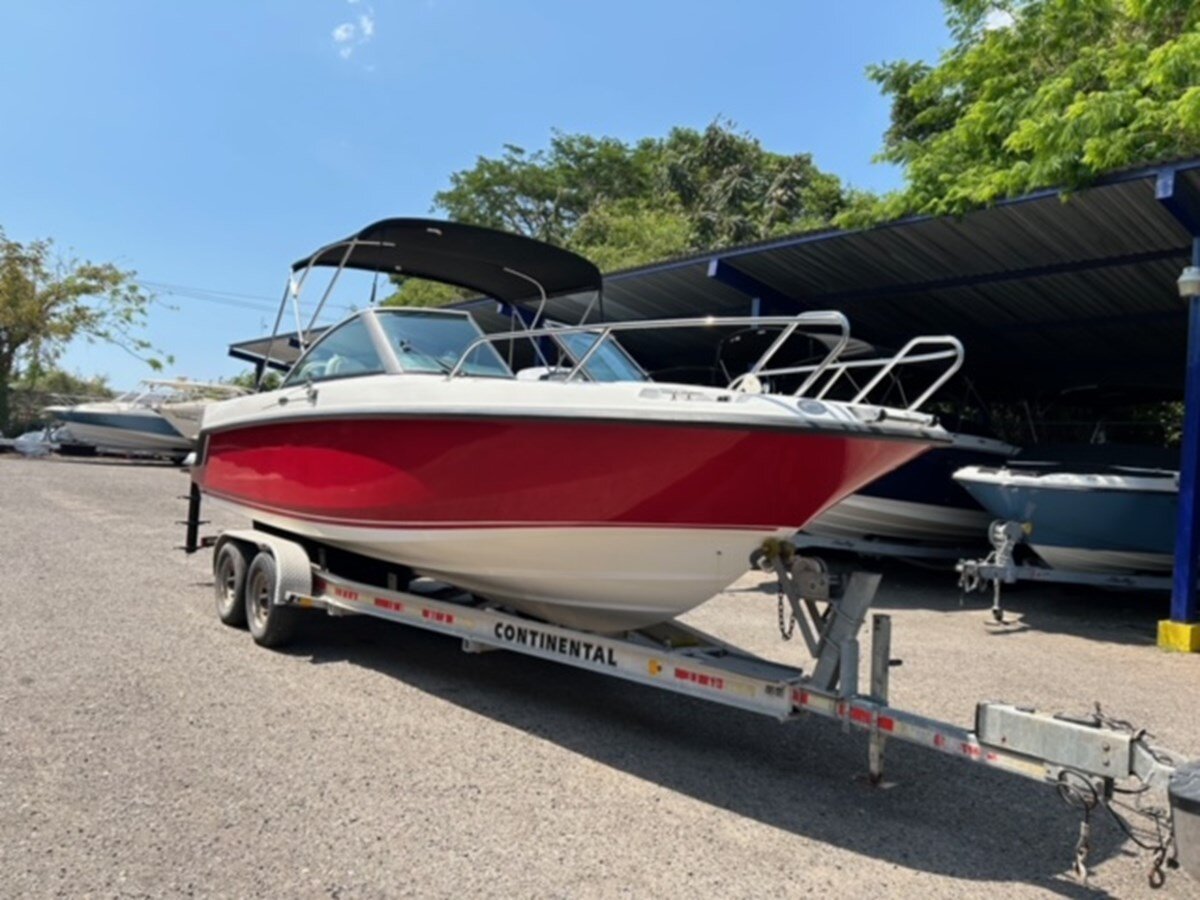 2014-boston-whaler-23-2-9d0d01