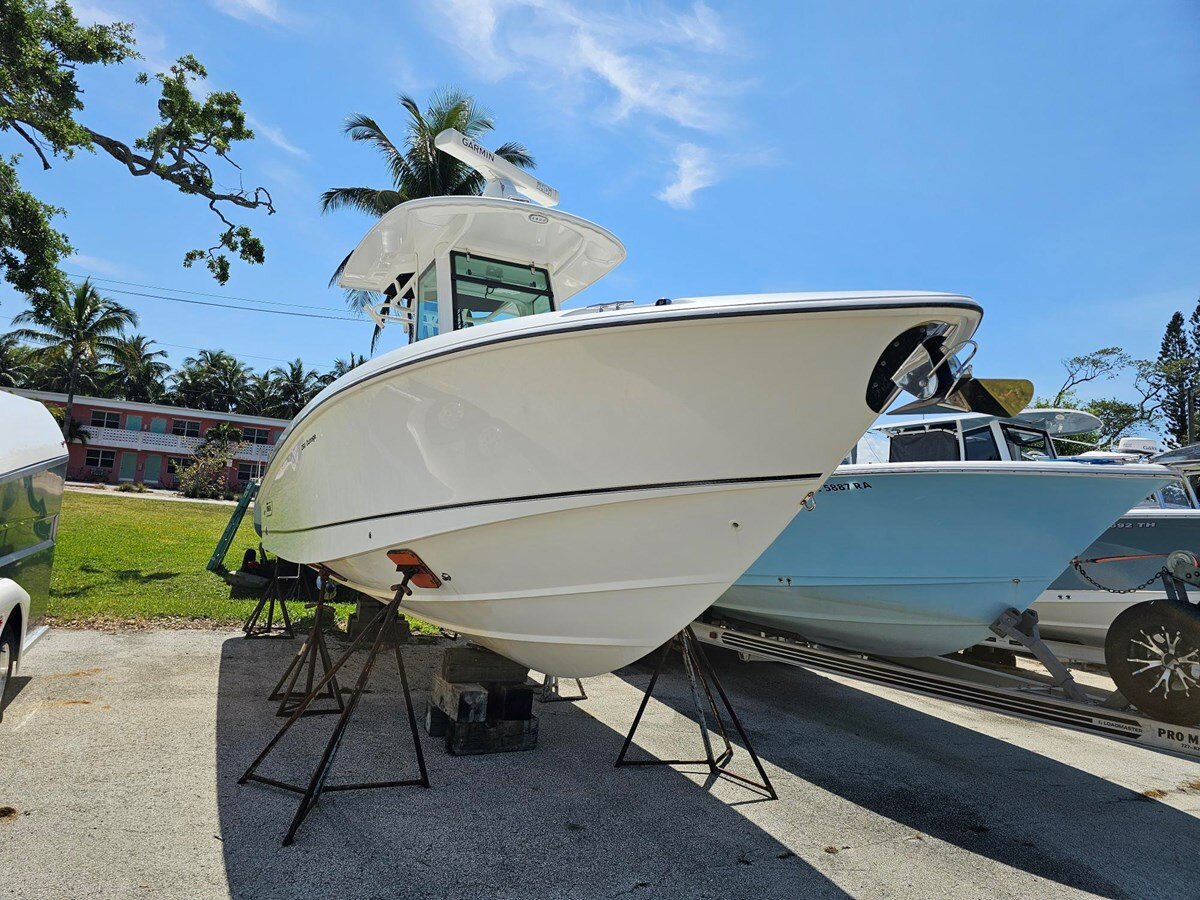 2014-boston-whaler-28-1-e6a4c7