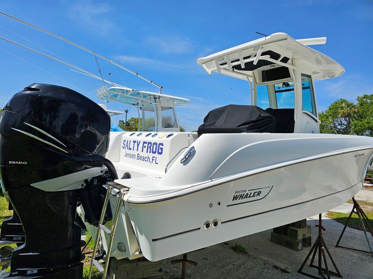 2014-boston-whaler-28-1-e6a4c7