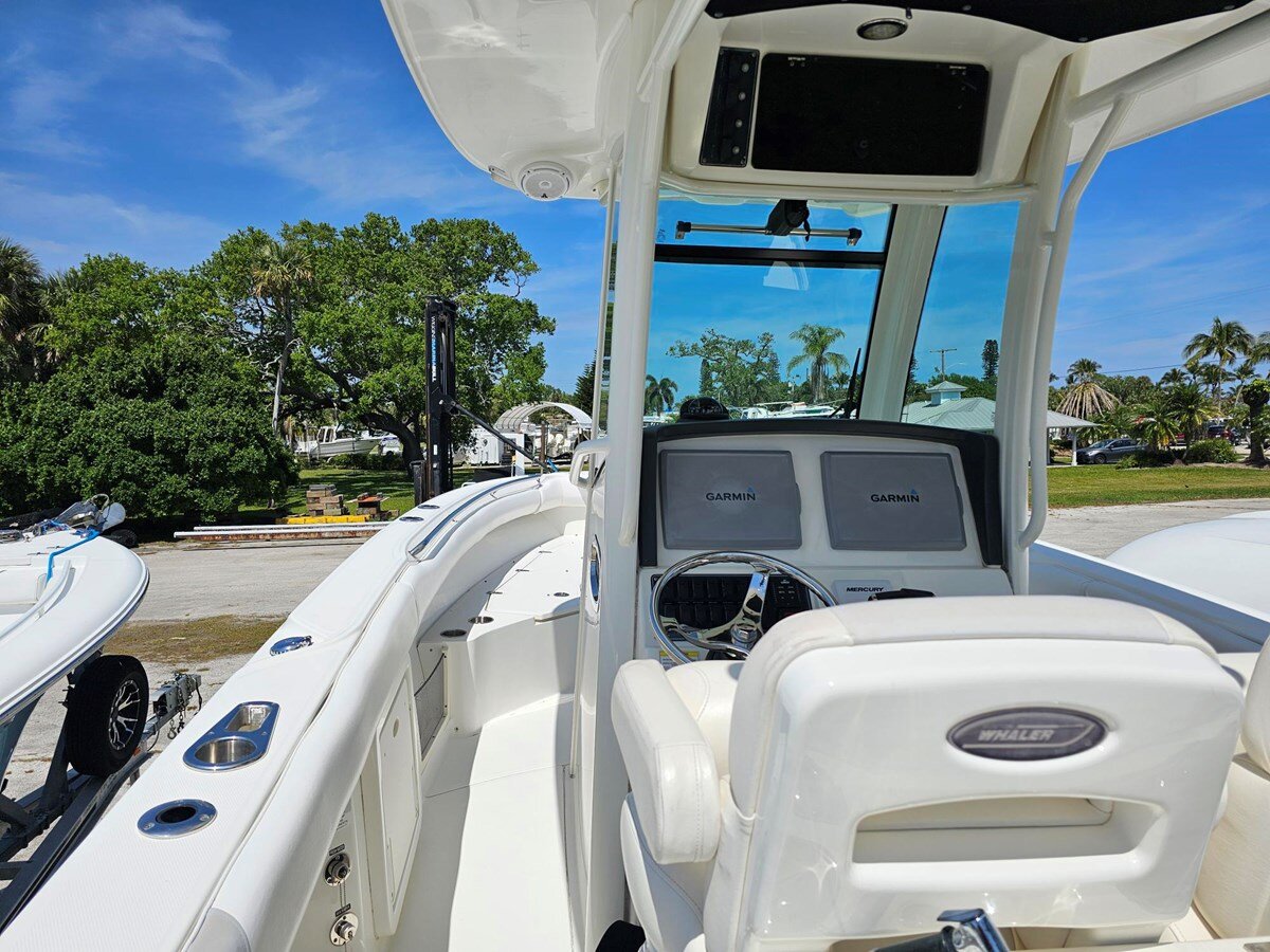 2014-boston-whaler-28-1-e6a4c7