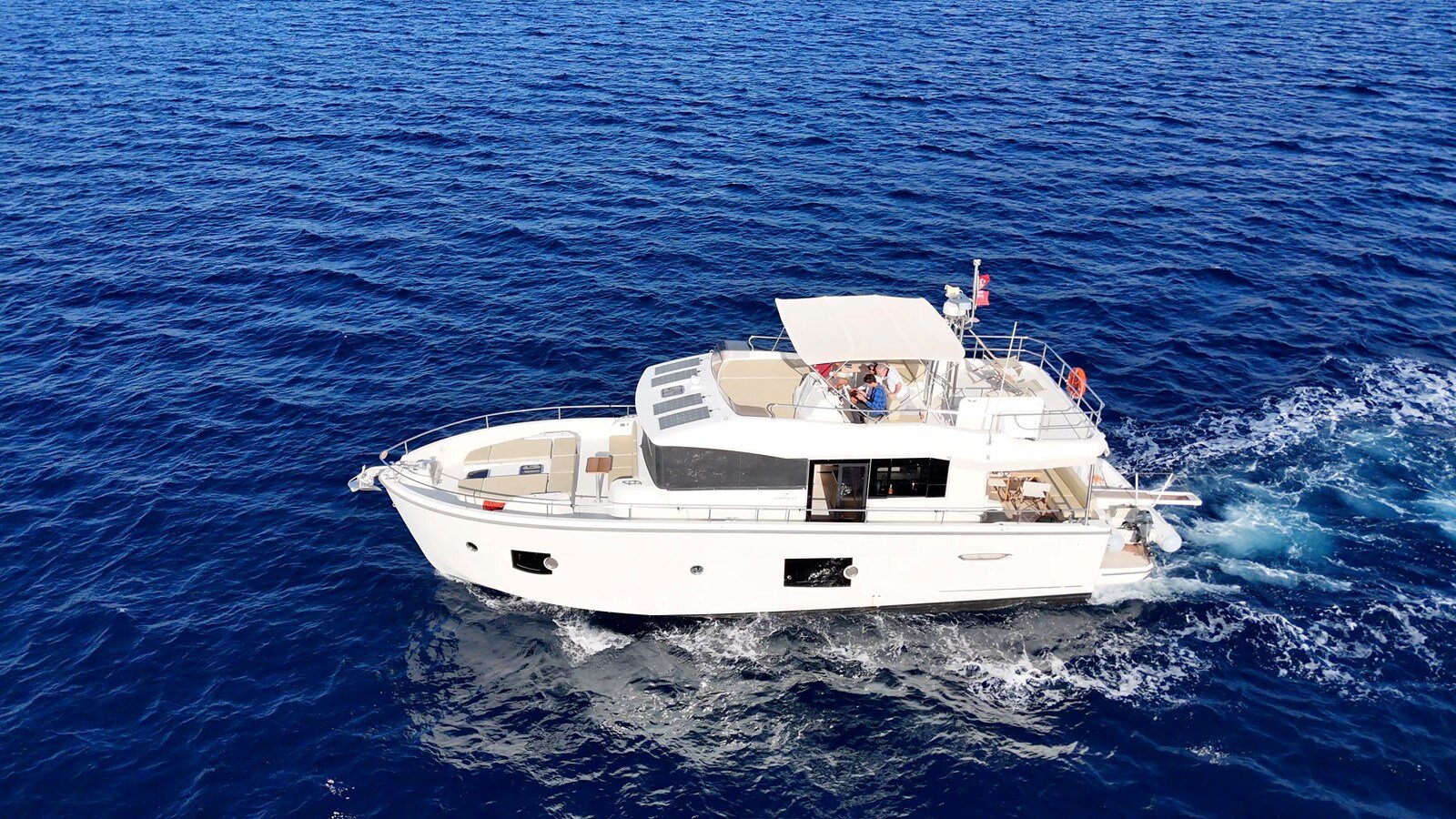 2014-cranchi-53-2-58ed45