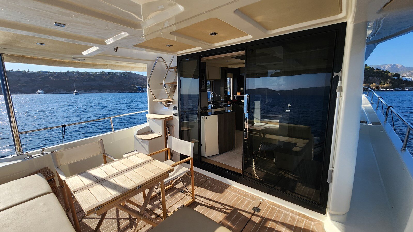 2014-cranchi-53-2-58ed45