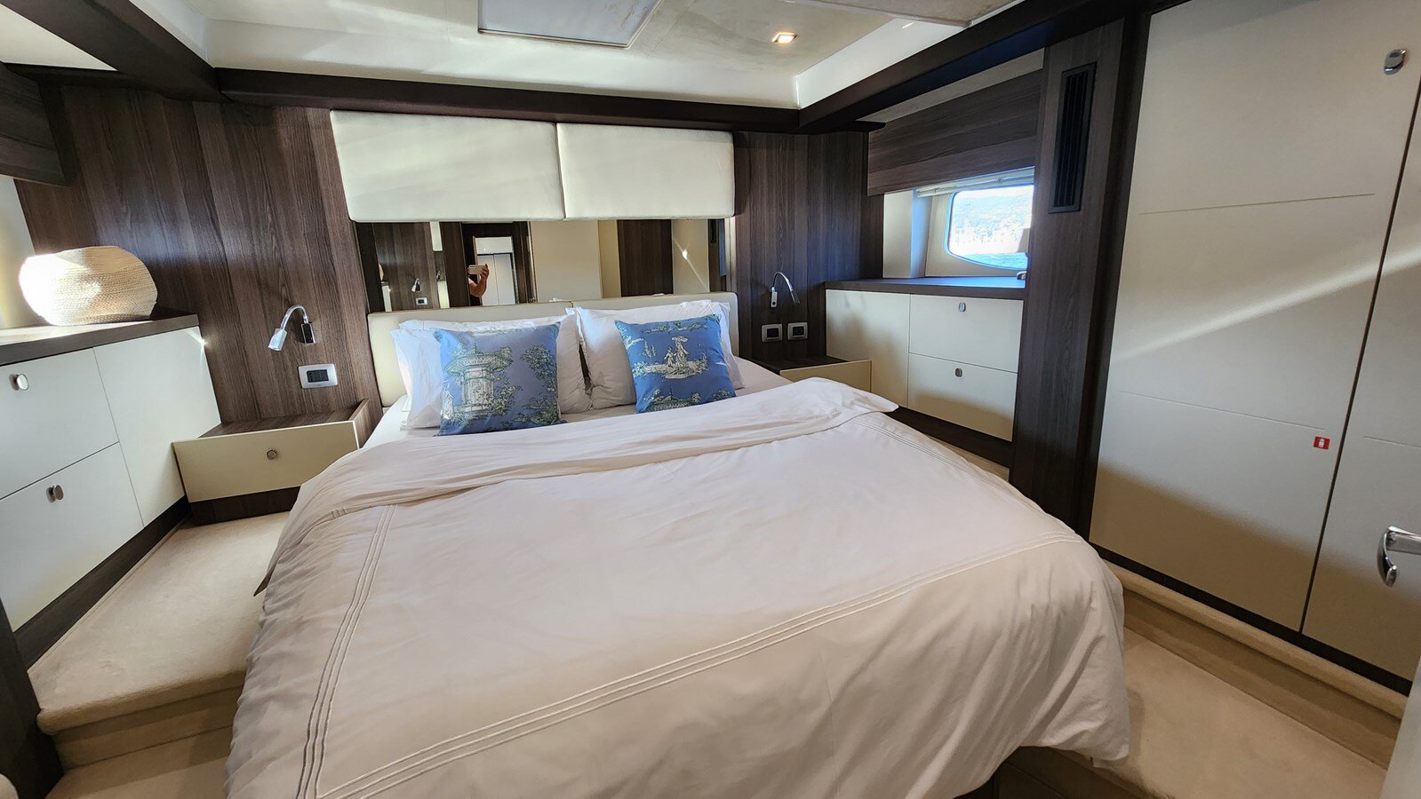 2014-cranchi-53-2-58ed45