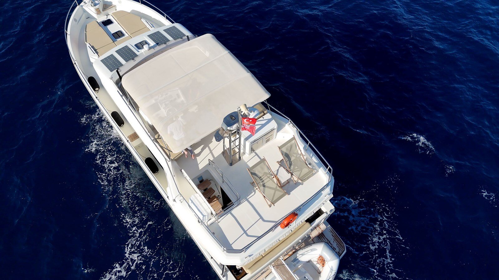 2014-cranchi-53-2-58ed45