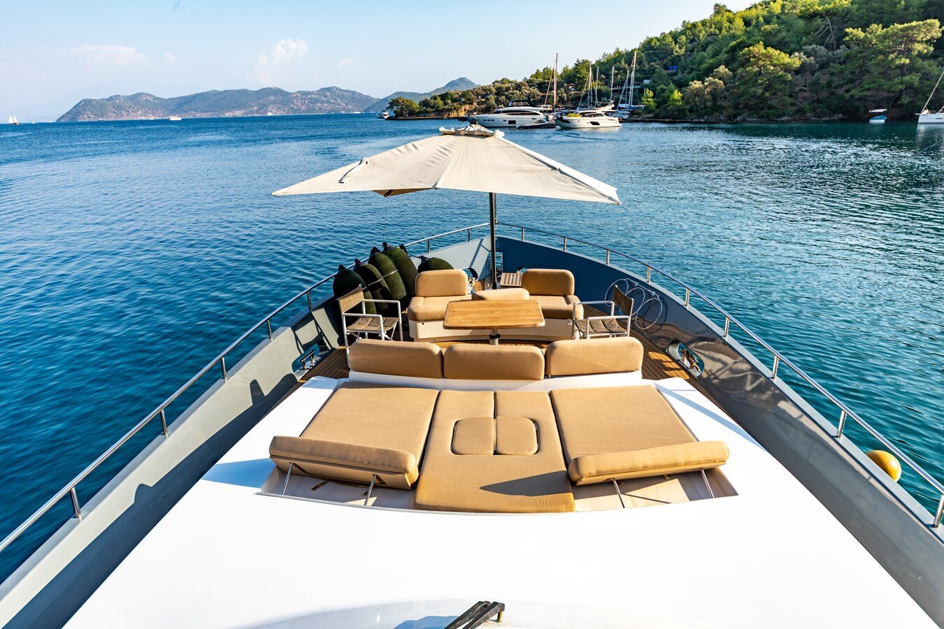 2014-custom-steel-yachts-84-ddf656