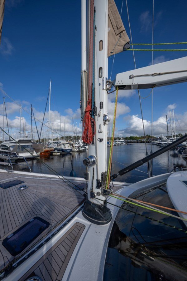 2014-discovery-57-3-7c2856