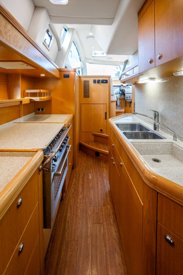 2014-discovery-57-3-7c2856