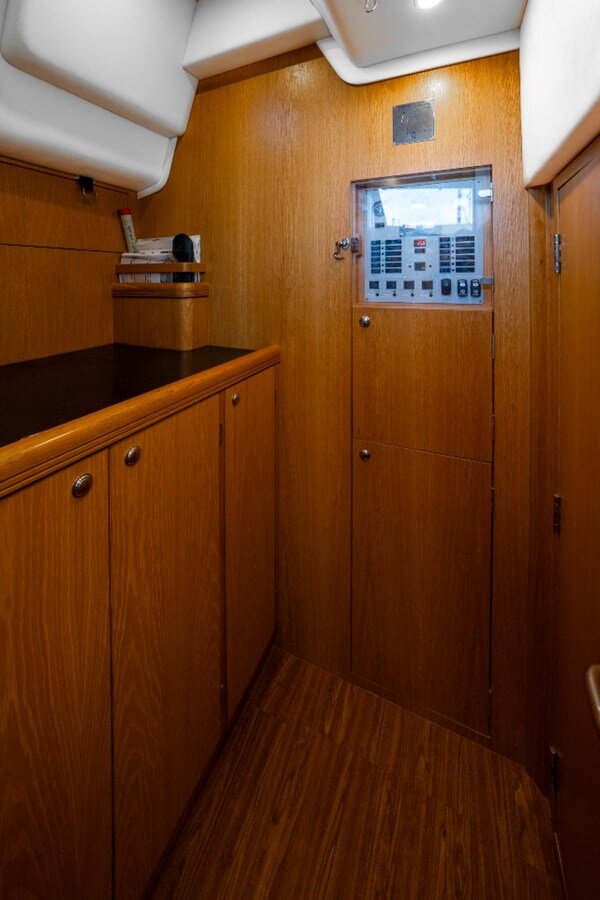 2014-discovery-57-3-7c2856