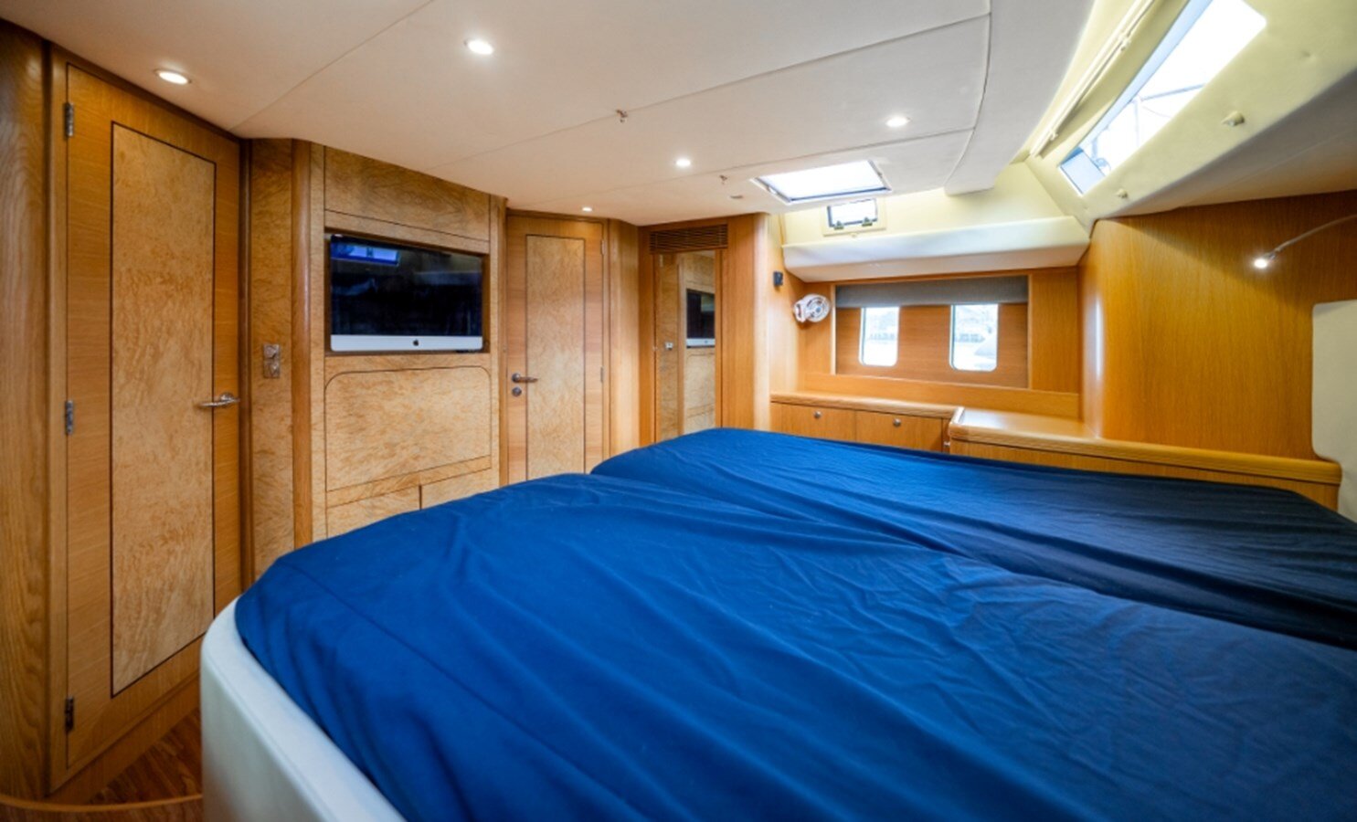 2014-discovery-57-3-7c2856