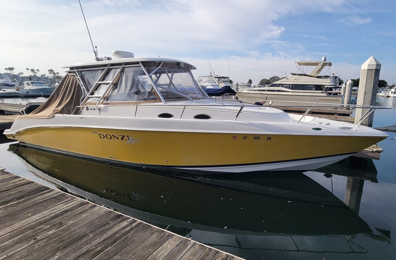 2014-donzi-38-6-9ef2c8