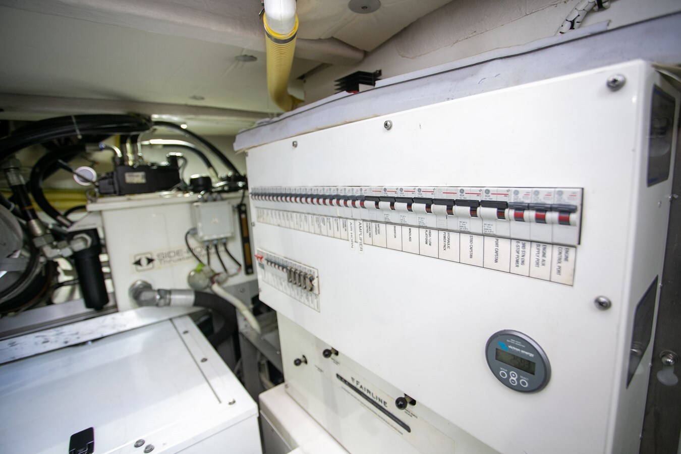 2014-fairline-65-510cde