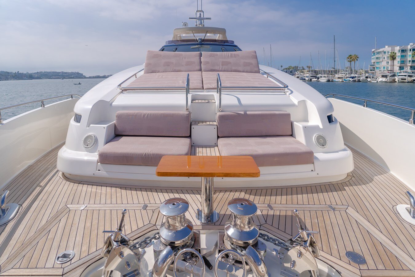 2014-ferretti-yachts-96-94e4d5