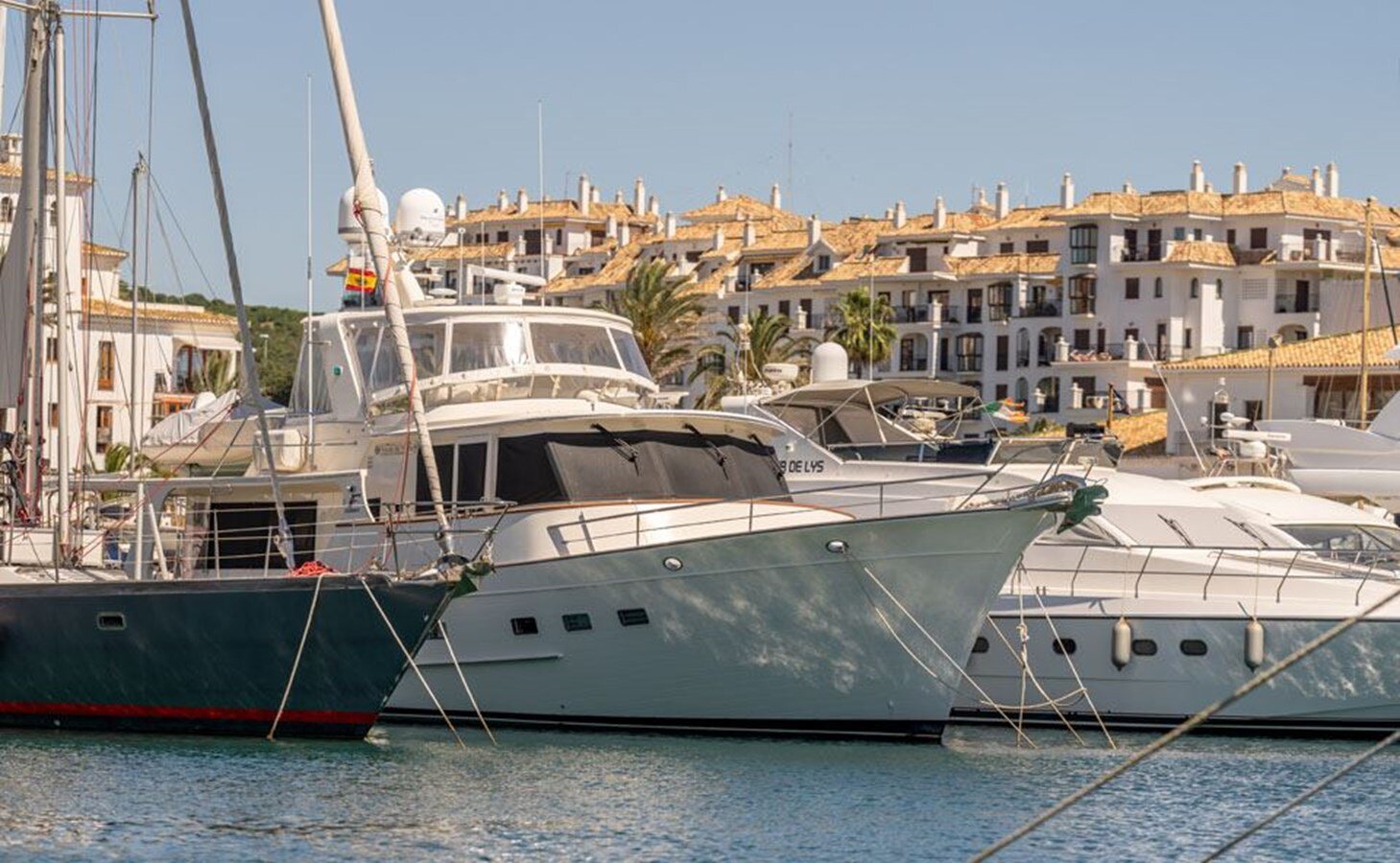 2014-fleming-yachts-65-3-28ae21