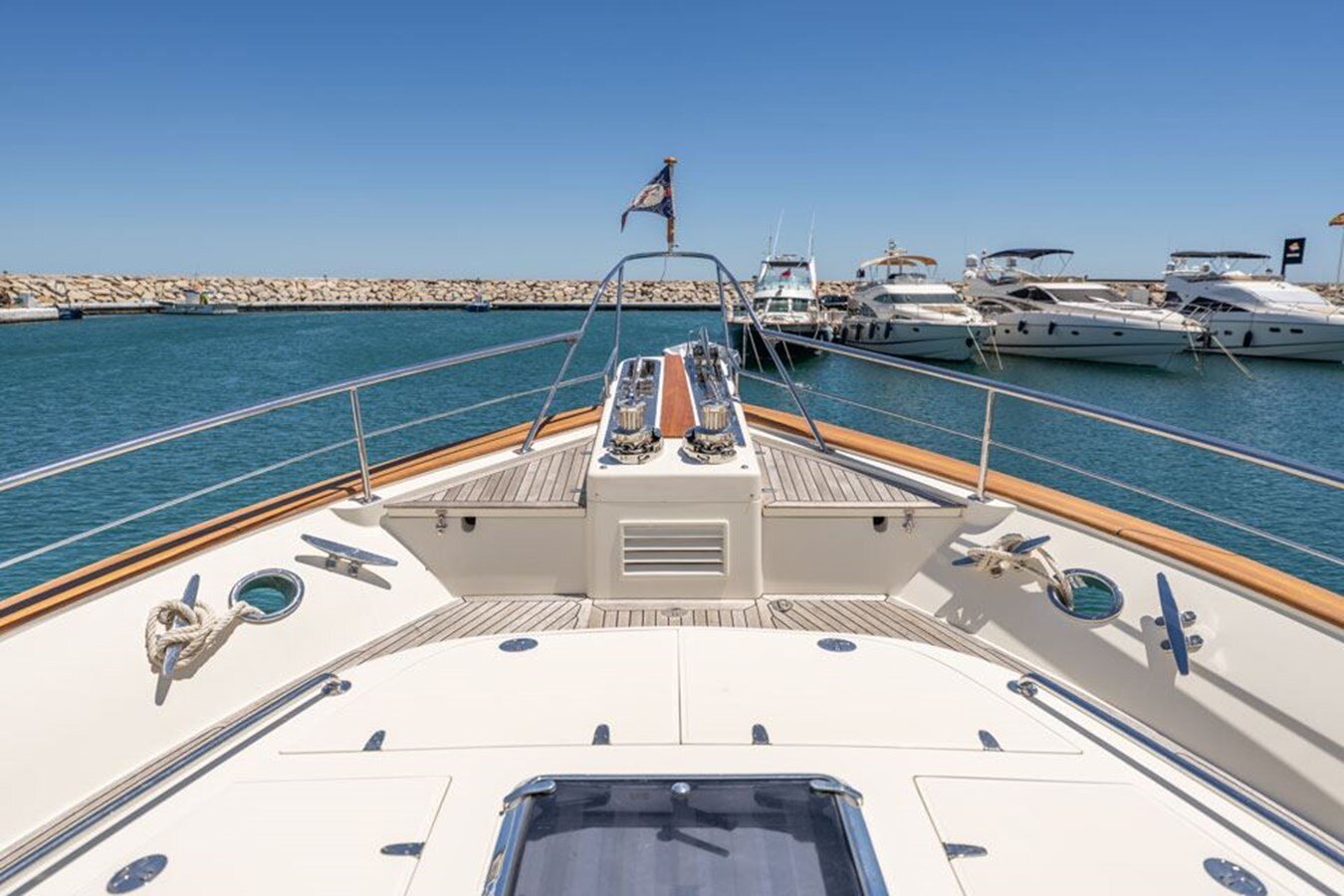 2014-fleming-yachts-65-3-28ae21