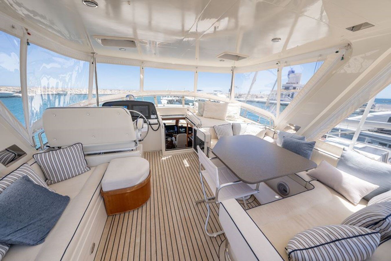 2014-fleming-yachts-65-3-28ae21