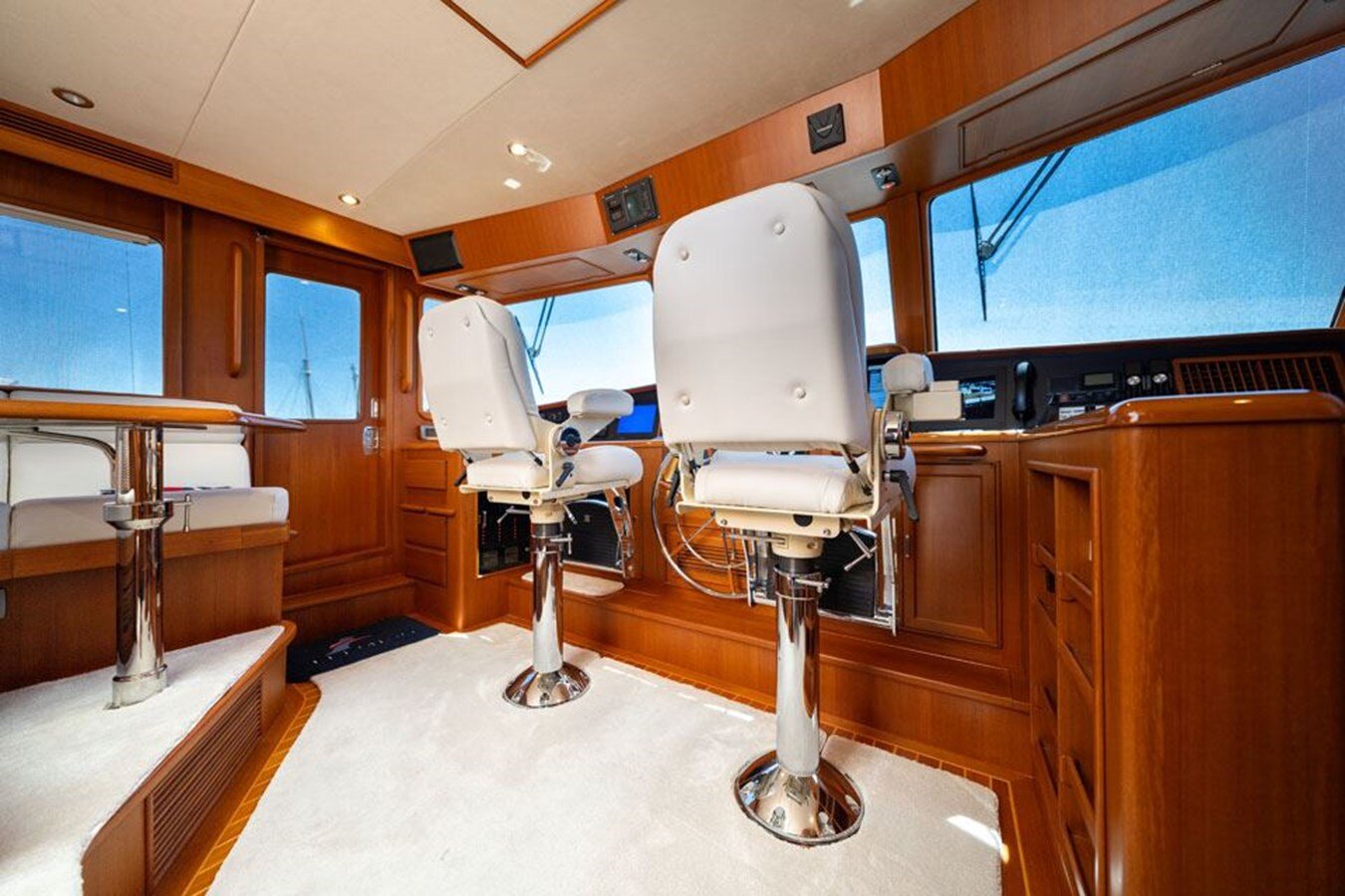 2014-fleming-yachts-65-3-28ae21