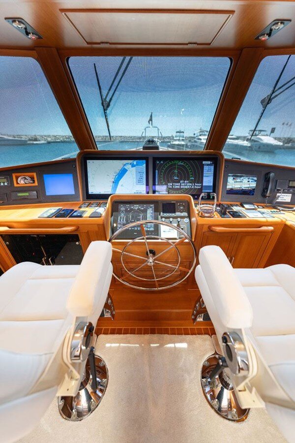 2014-fleming-yachts-65-3-28ae21
