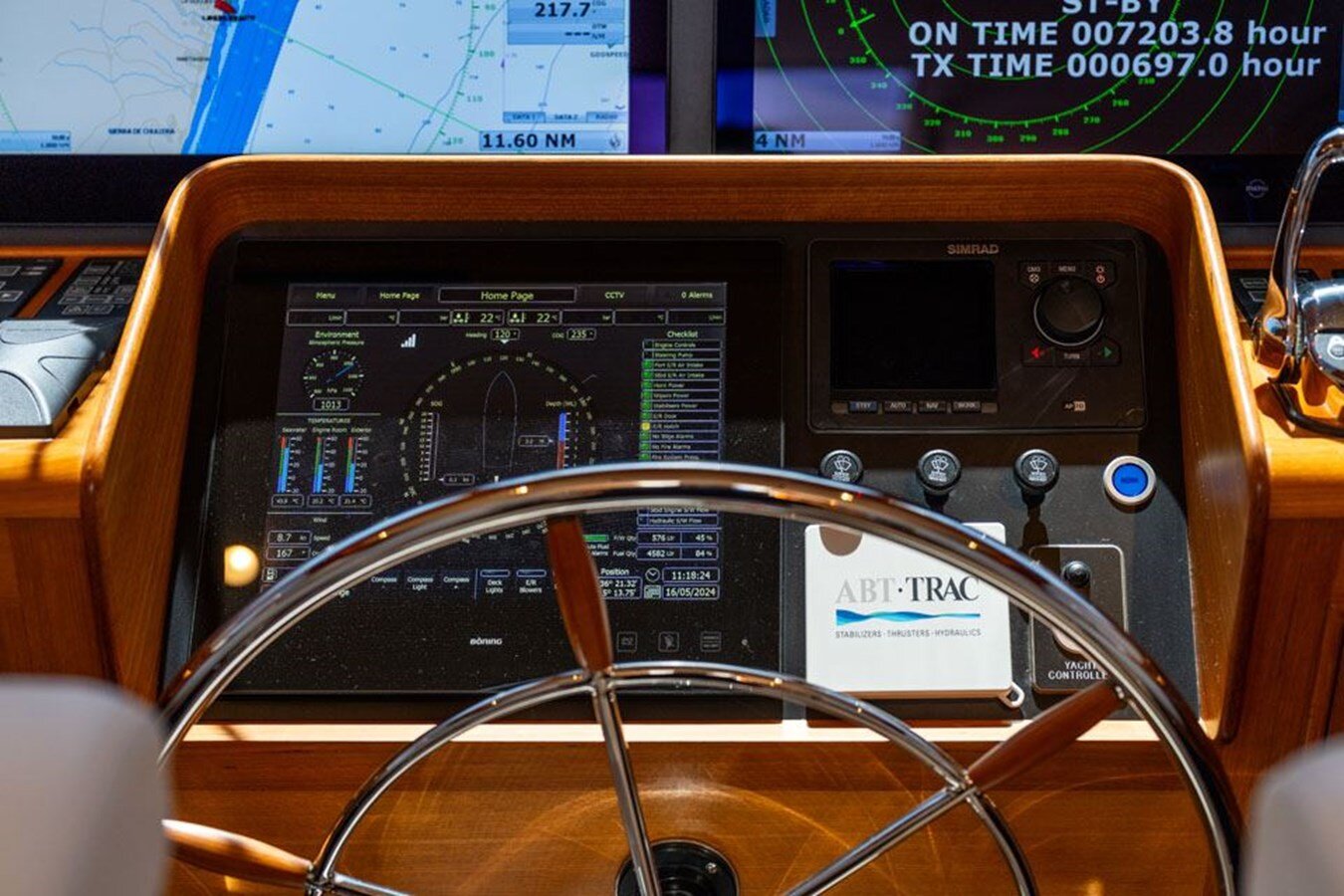 2014-fleming-yachts-65-3-28ae21