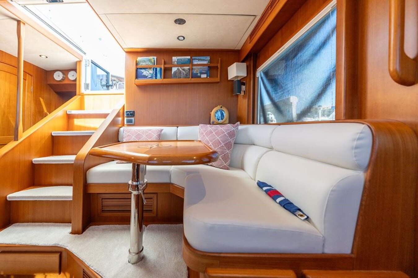 2014-fleming-yachts-65-3-28ae21