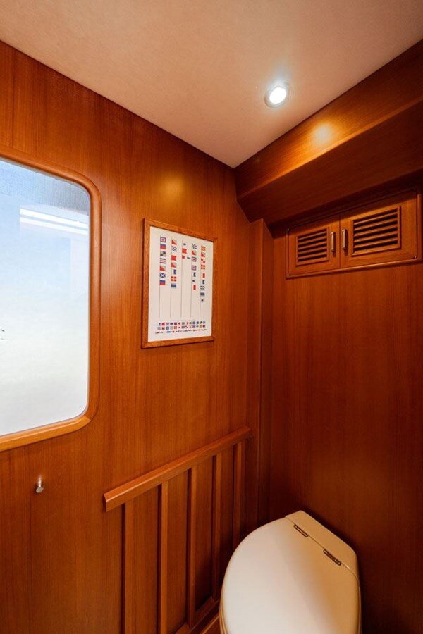 2014-fleming-yachts-65-3-28ae21