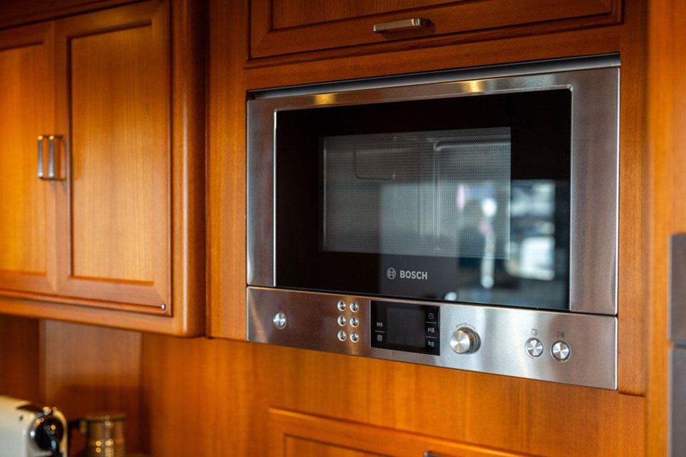 2014-fleming-yachts-65-3-28ae21